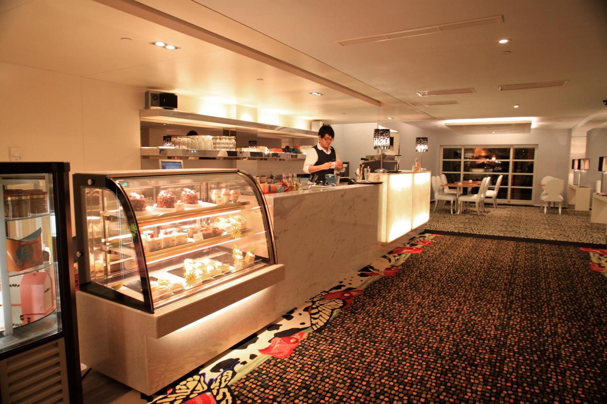 Chateau Beach Resort Kenting Restaurant photo The Coffee Shop