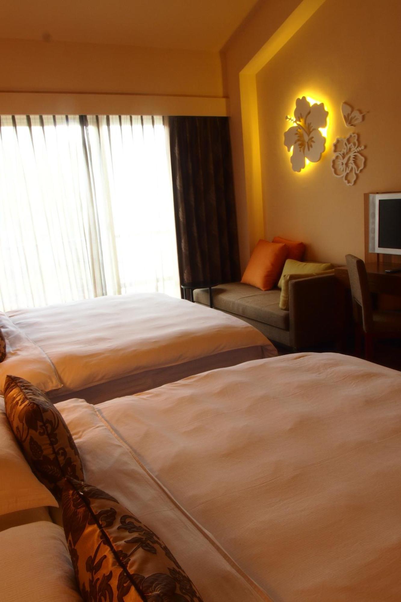 Chateau Beach Resort Kenting Extérieur photo A room at the hotel