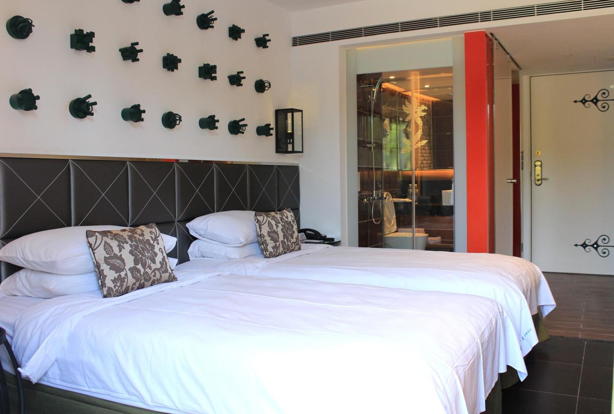 Chateau Beach Resort Kenting Chambre photo A room at the hotel