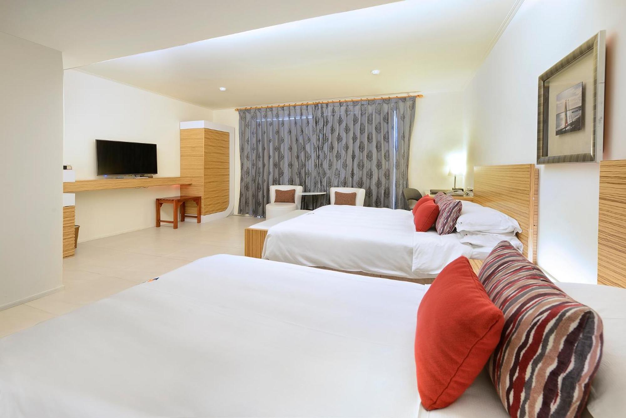 Chateau Beach Resort Kenting Extérieur photo Deluxe Room