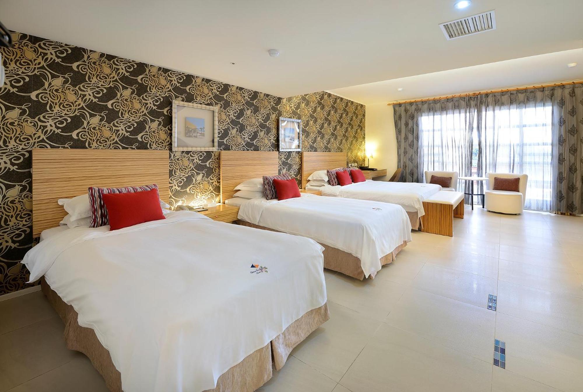 Chateau Beach Resort Kenting Extérieur photo Deluxe Family Room