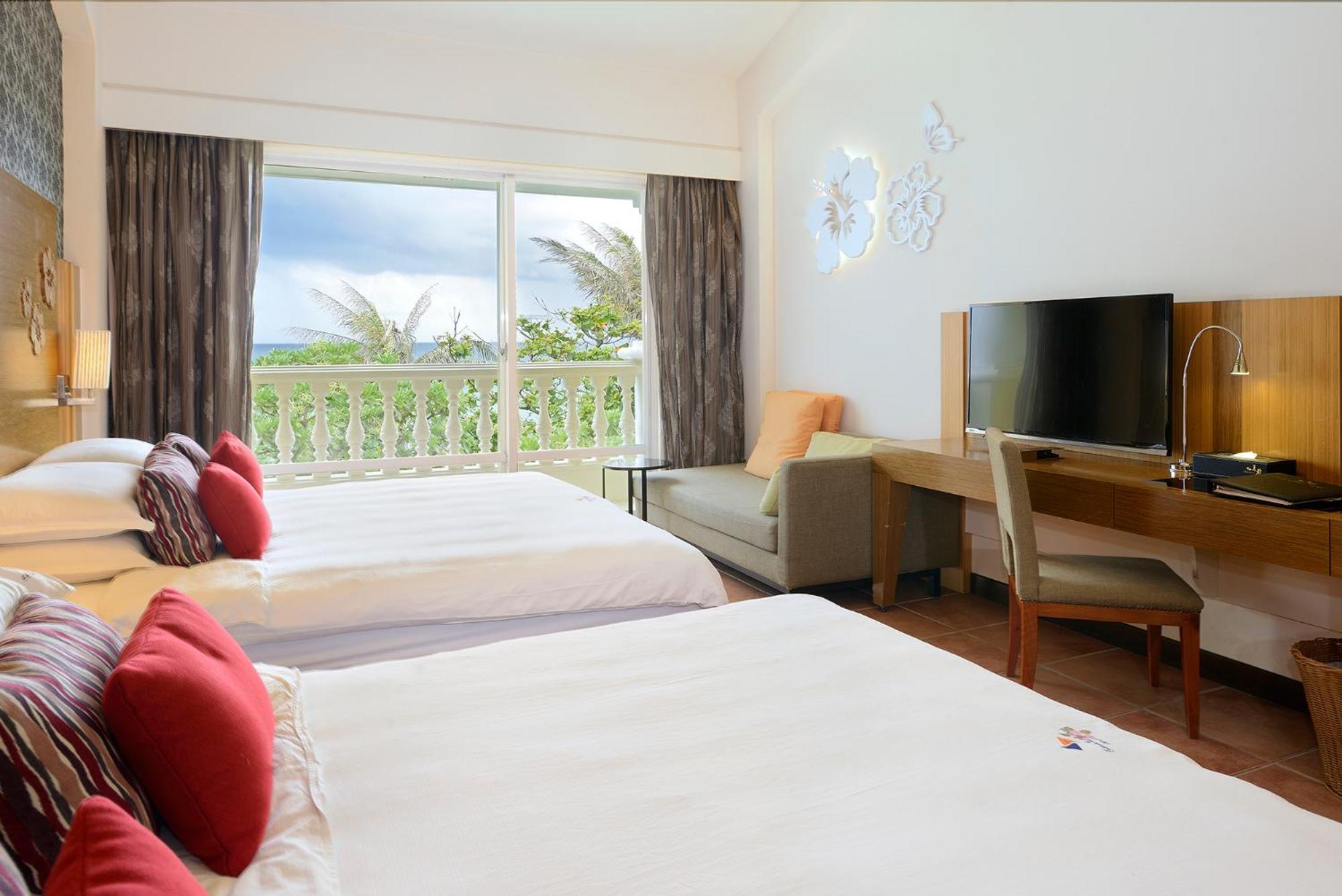 Chateau Beach Resort Kenting Extérieur photo Deluxe Ocean View
