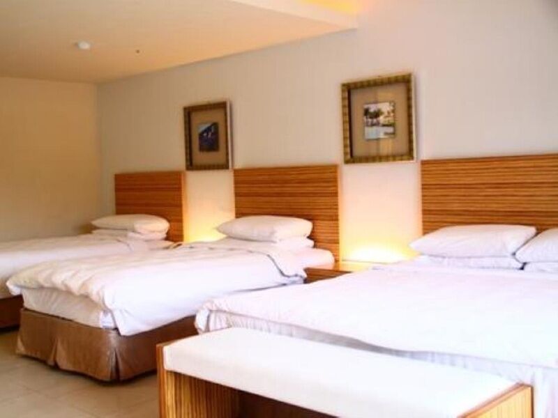 Chateau Beach Resort Kenting Extérieur photo A room at the hotel